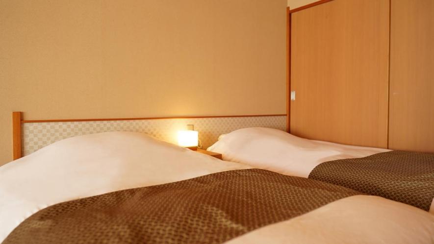 Atami Juraku Hotel Bagian luar foto