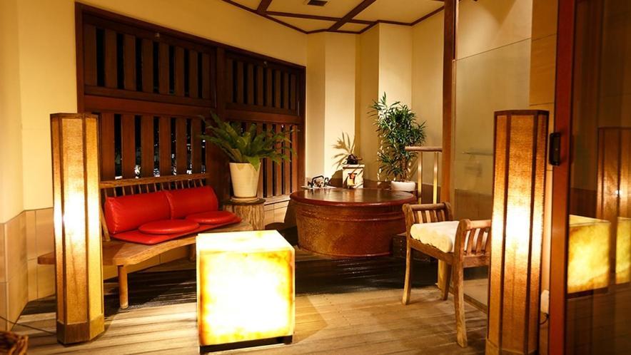 Atami Juraku Hotel Bagian luar foto